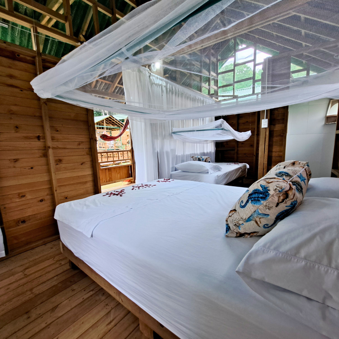 Cabana_familiar_Venecia1_interior2 Cabaña familiar en El Valle, Bahía Solano. Es un alojamiento frente al mar, elegible para planes todo incluido.