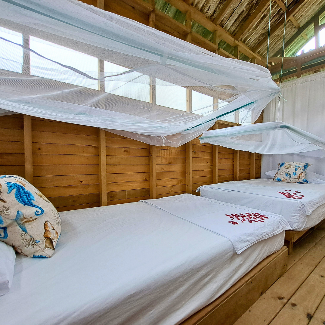 Cabana_familiar_Venecia3_interior Cabaña familiar en El Valle, Bahía Solano. Es un alojamiento frente al mar, elegible para planes todo incluido.