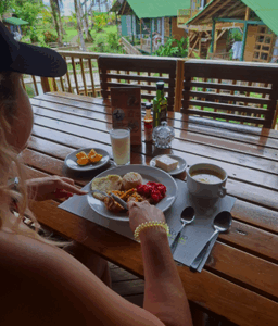almuerzo tipico completo